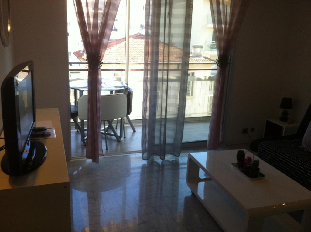 Appartement Les Palmiers Juan-les-Pins Exterior foto